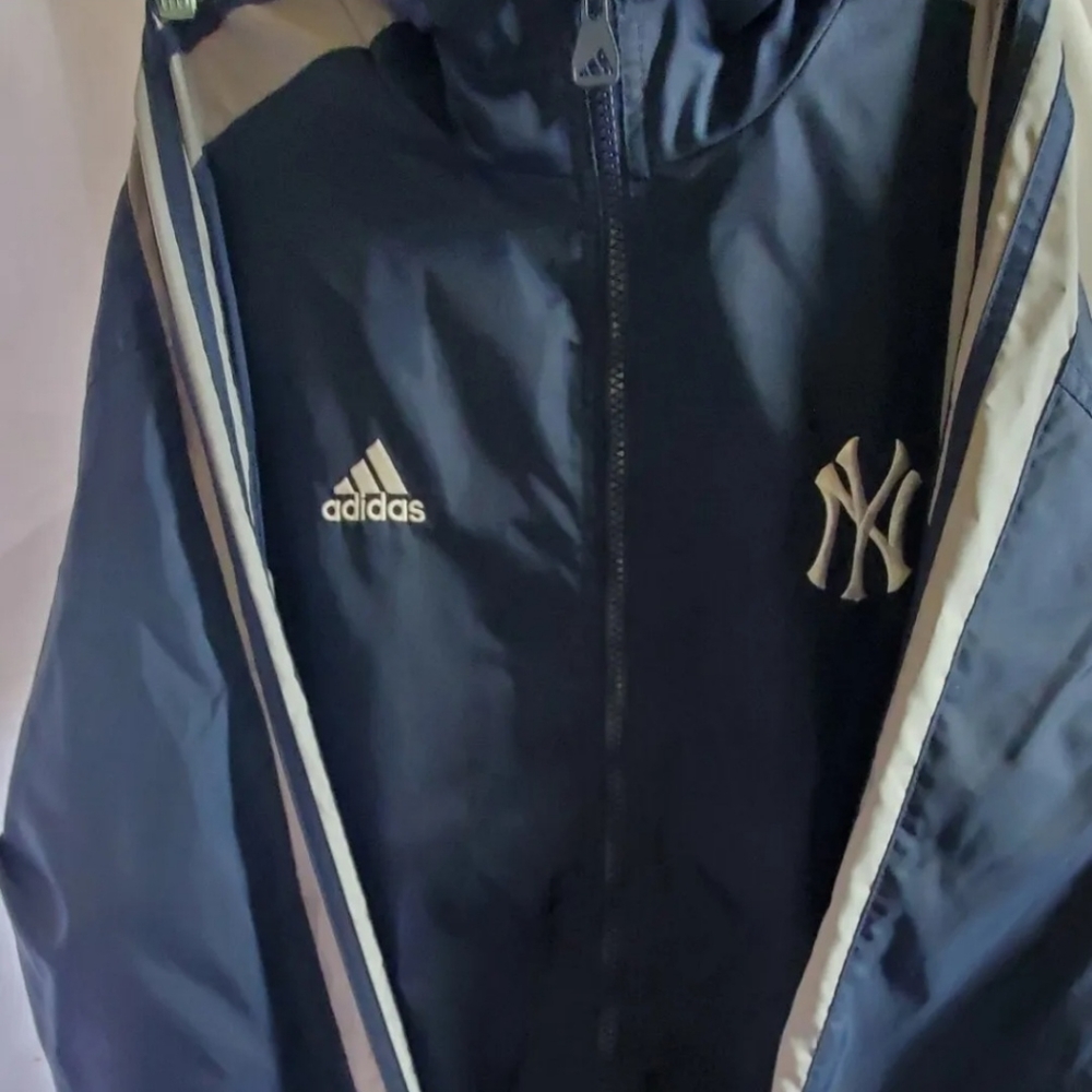 Vintage Adidas New York Yankees Large Men's 1/4 Zip Windbreaker Blue Long Sleeve